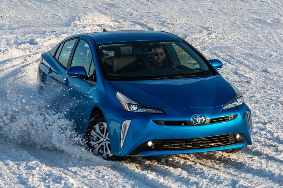  Toyota Prius XLE AWD-e 2019 года  (NA) (фото 27 из 40)